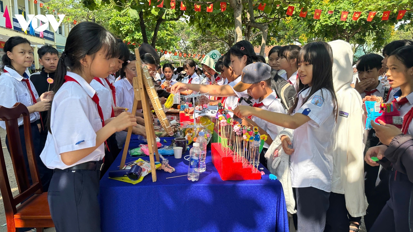 Ngày Sách và Văn hóa đọc 2026 với chủ đề “Sách và khát vọng vượt sóng”