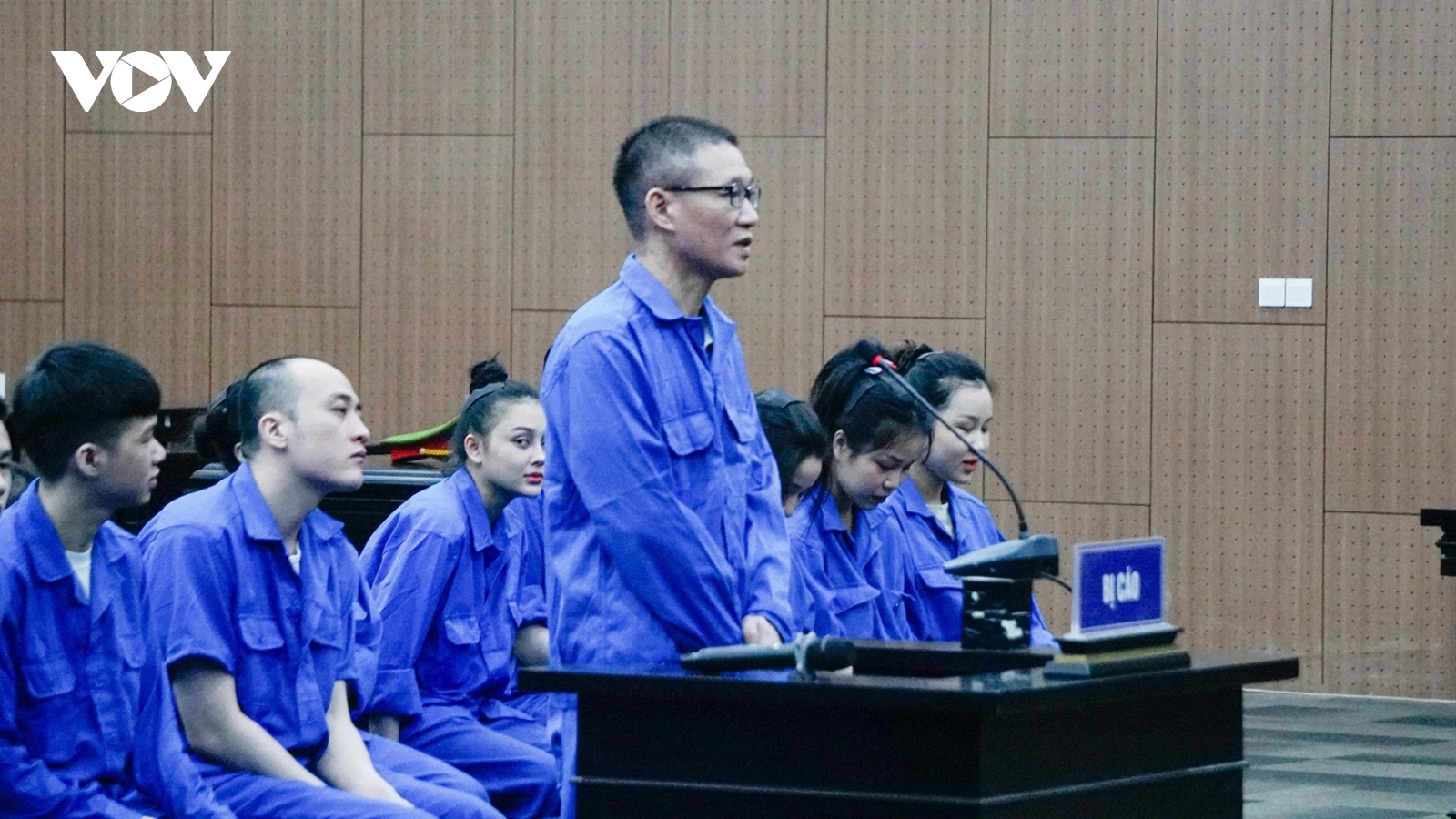 Cựu phó chủ tịch phường nhận án 7 năm tù vì "bay lắc" với hai nữ nhân viên