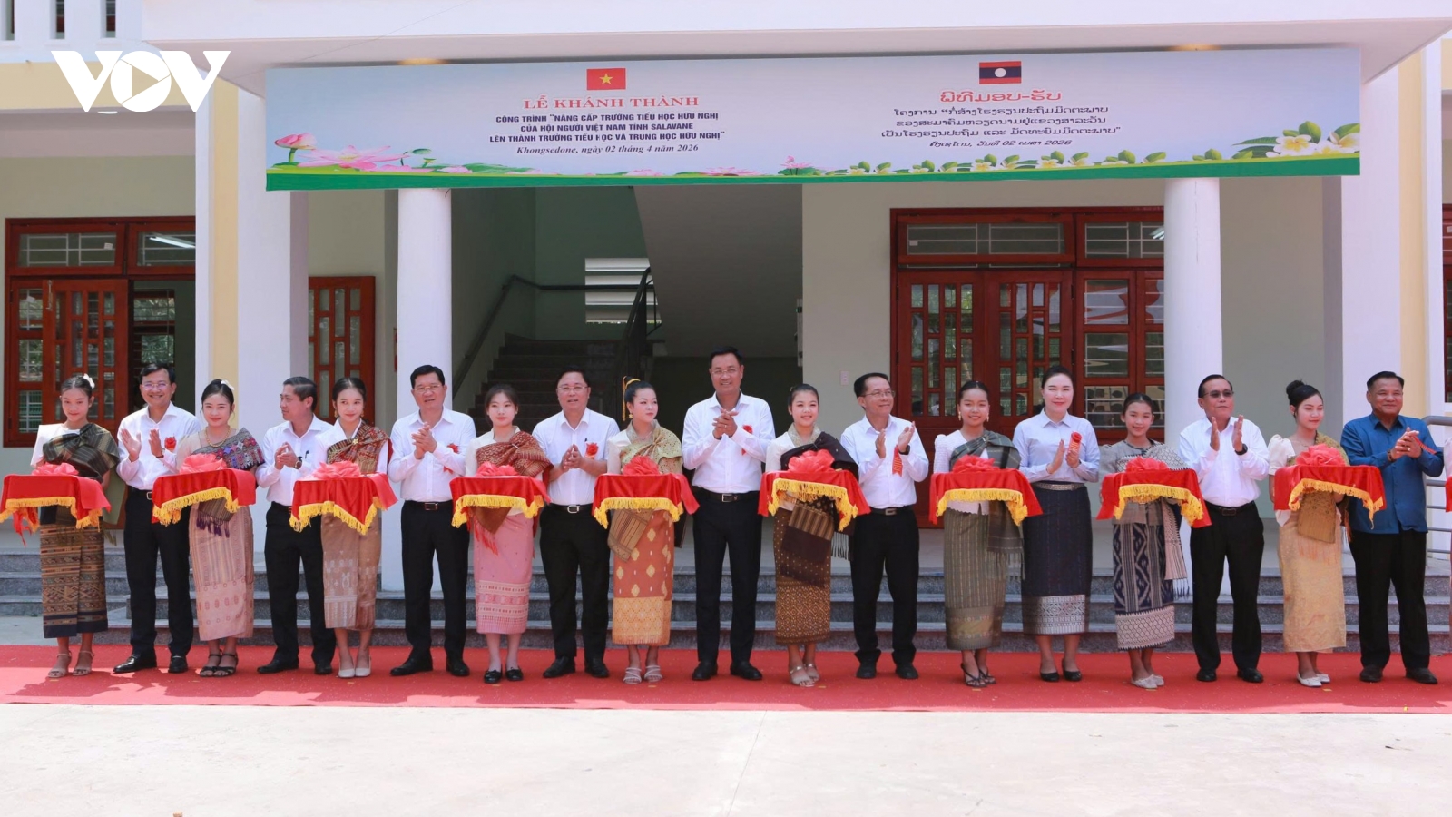 Đà Nẵng bàn giao trường hữu nghị cho Hội người Việt tỉnh Salavanh