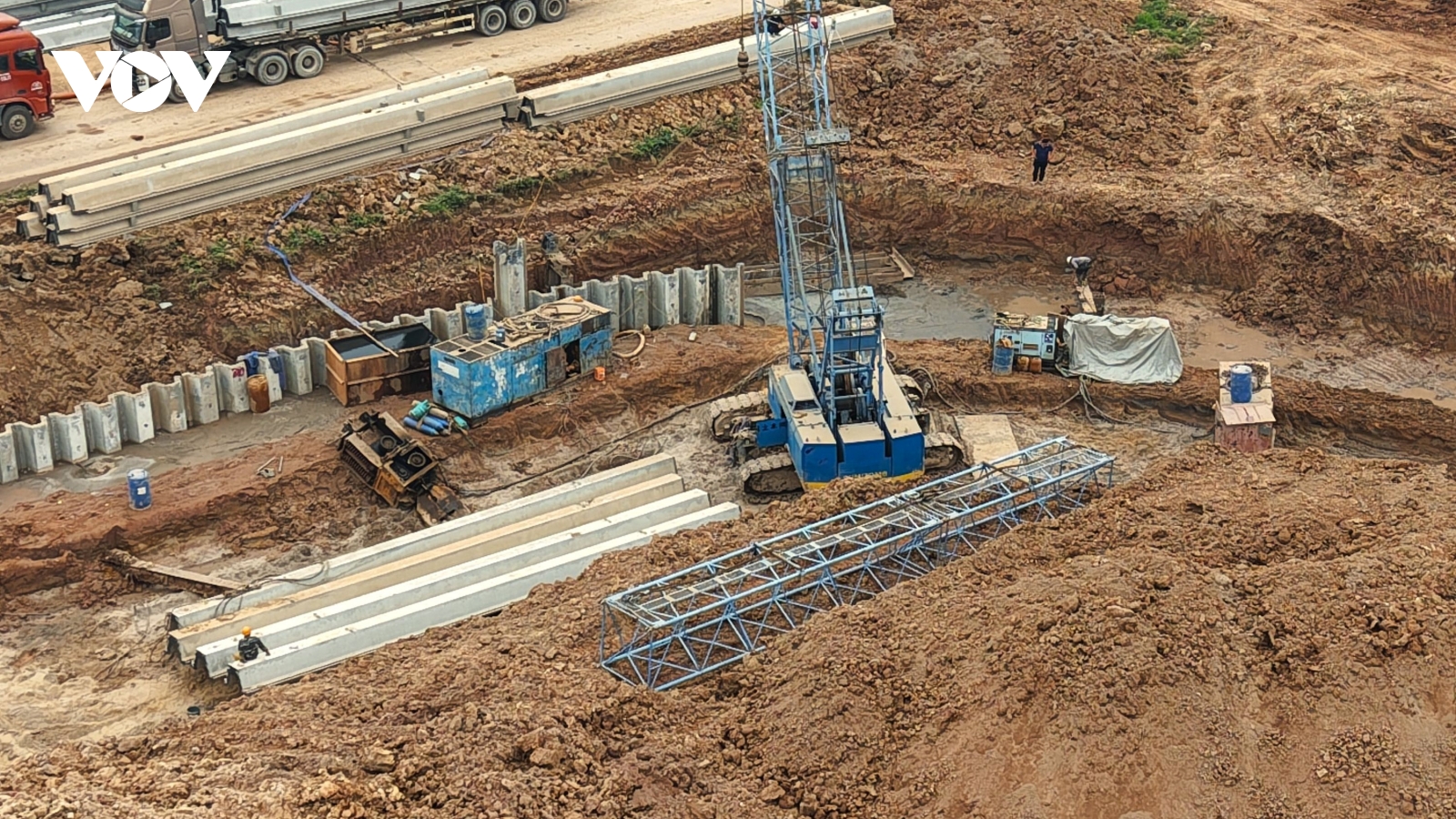 Nhịp thi công hối hả trên công trường 1.100 tỷ chống ngập của Hà Nội