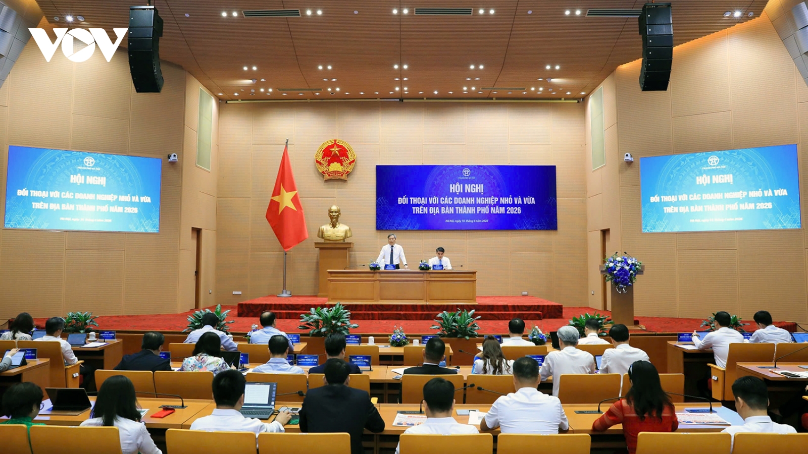 Hà Nội đối thoại, tháo gỡ điểm nghẽn cho doanh nghiệp nhỏ và vừa