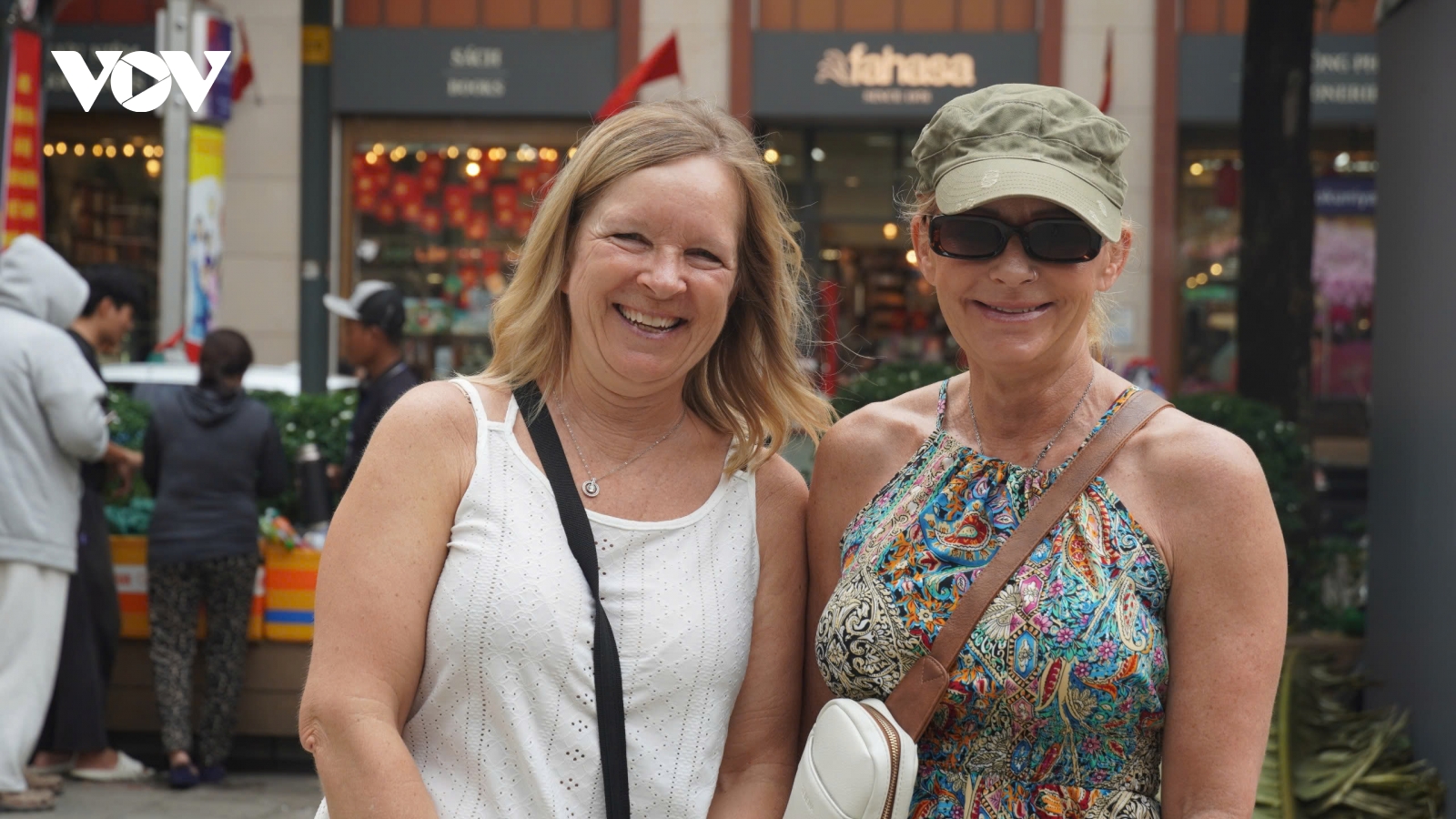 Du khách quốc tế ấn tượng với sự phát triển của TP.HCM