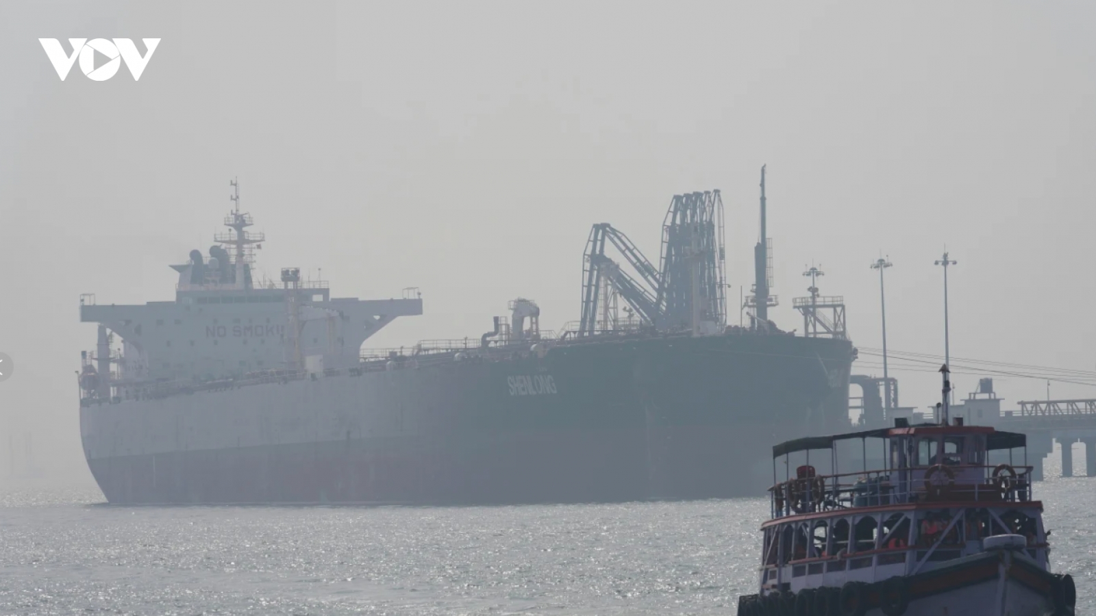 Vì sao không quốc gia nào thực sự “độc lập năng lượng” khi Hormuz bị phong tỏa?
