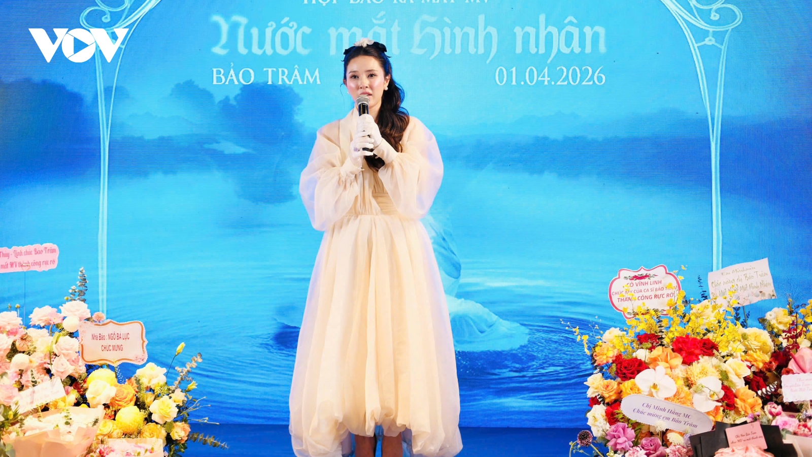 Bảo Trâm Idol sợ chồng ghen khi đóng cảnh tình cảm với Lợi Trần