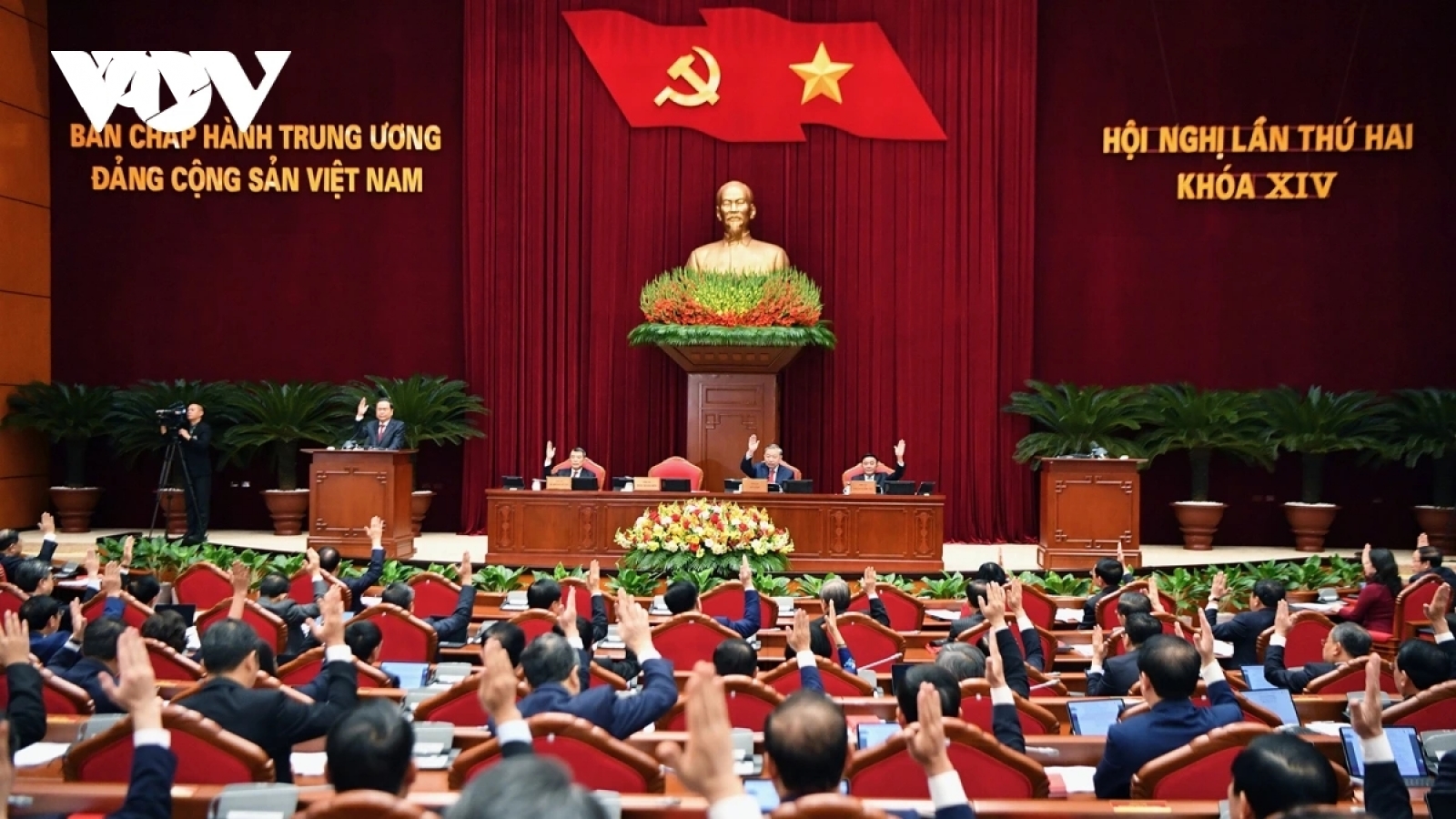 “4 kiên định” - Giữ nguyên tắc, mở đường cho đổi mới