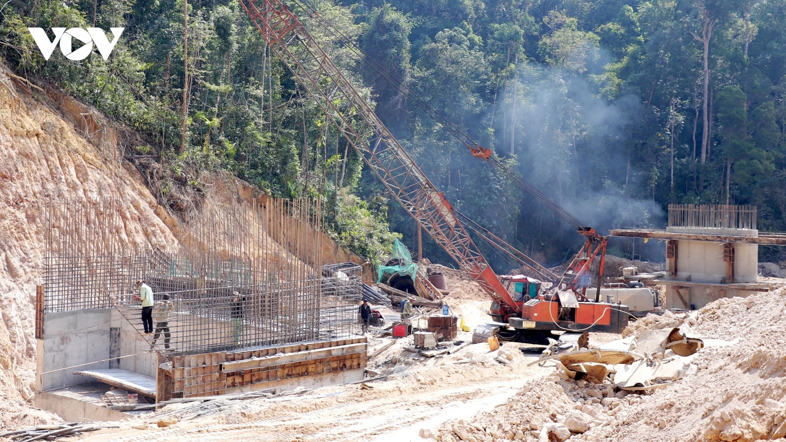 Dồn lực thi công Dự án cao tốc Khánh Hoà – Buôn Ma Thuột