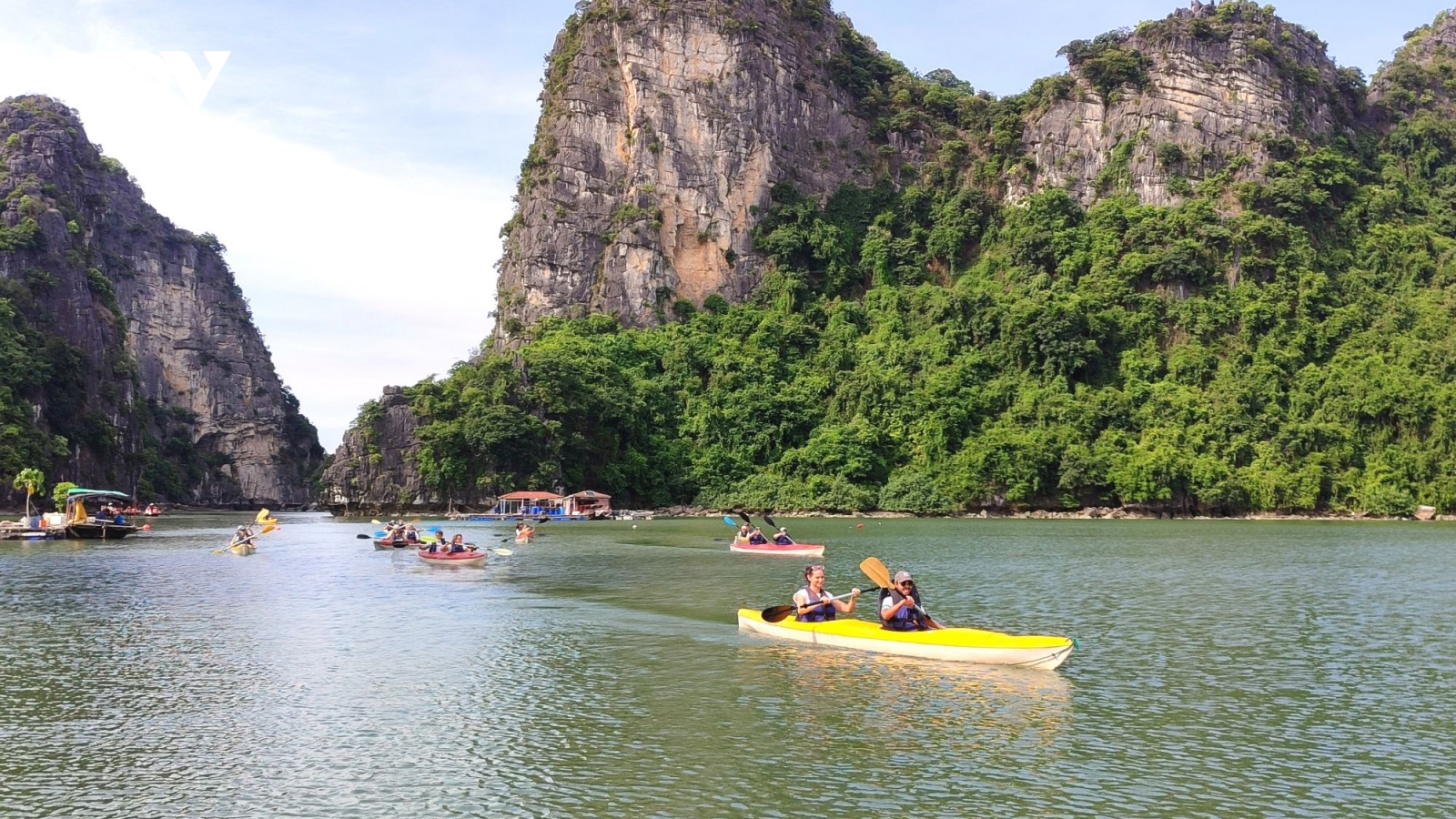Phấn đấu đến 15/4 sẽ có tàu chạy tuyến kết nối vịnh Hạ Long - vịnh Lan Hạ