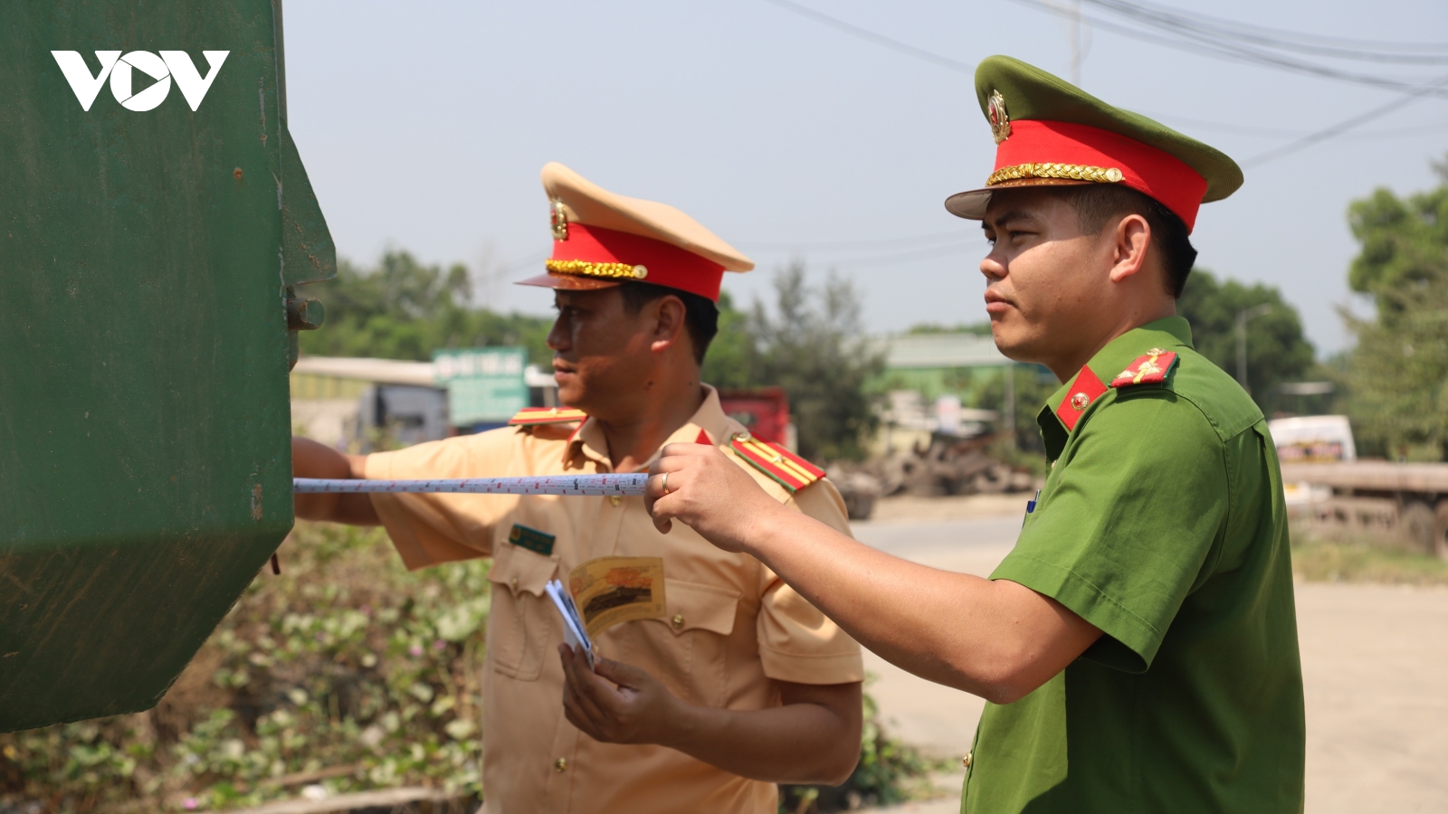 Quảng Ngãi siết quản lý xe tải tự đổ, ngăn chặn vi phạm tải trọng
