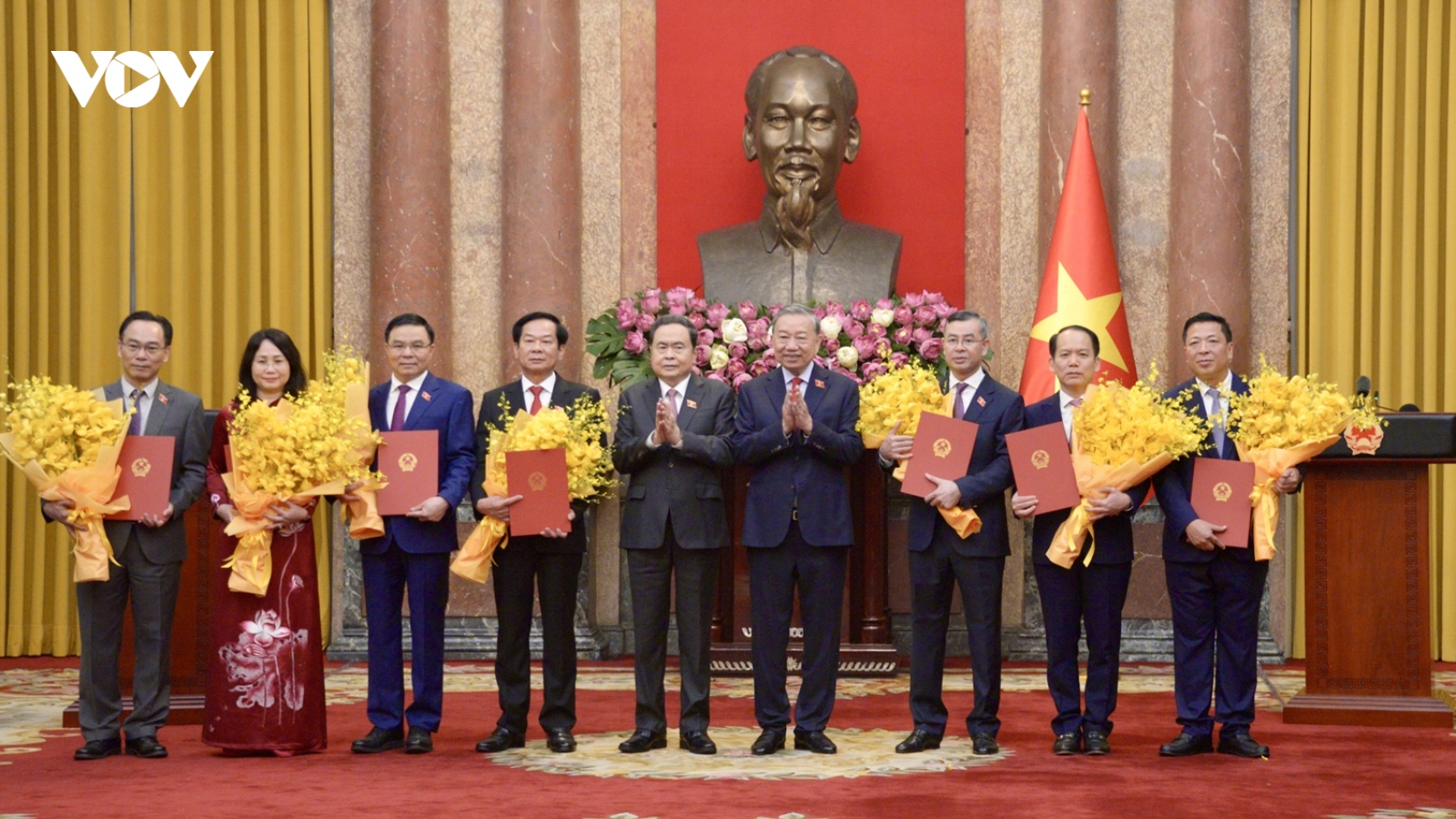 Tổng Bí thư, Chủ tịch nước trao Quyết định bổ nhiệm các thành viên Chính phủ