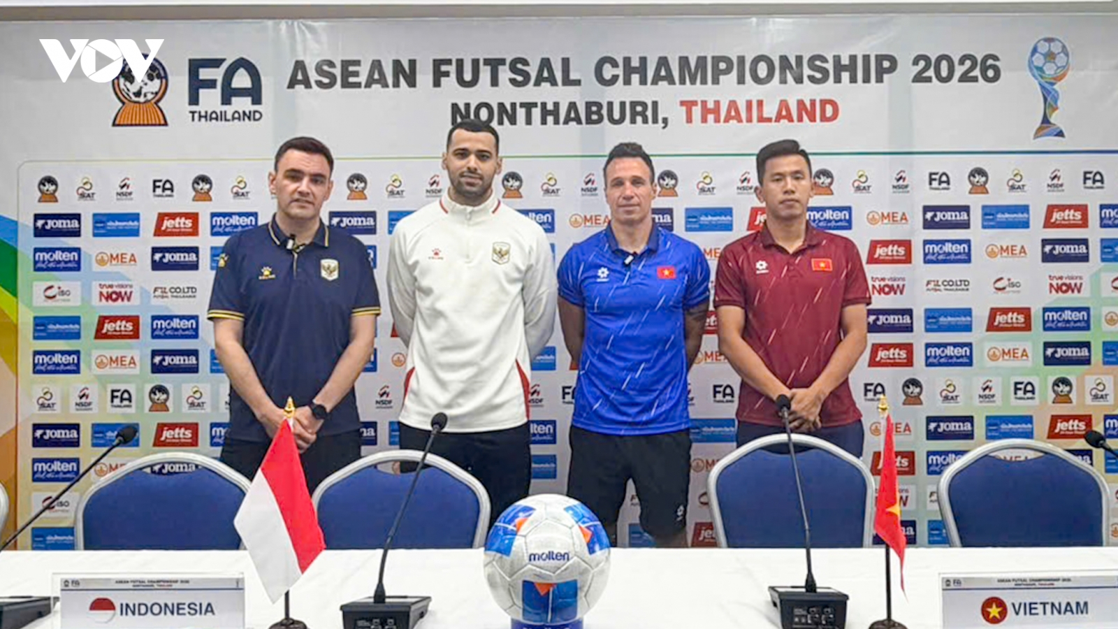 HLV trưởng ĐT futsal Việt Nam nhận xét bất ngờ về đối thủ trong trận bán kết