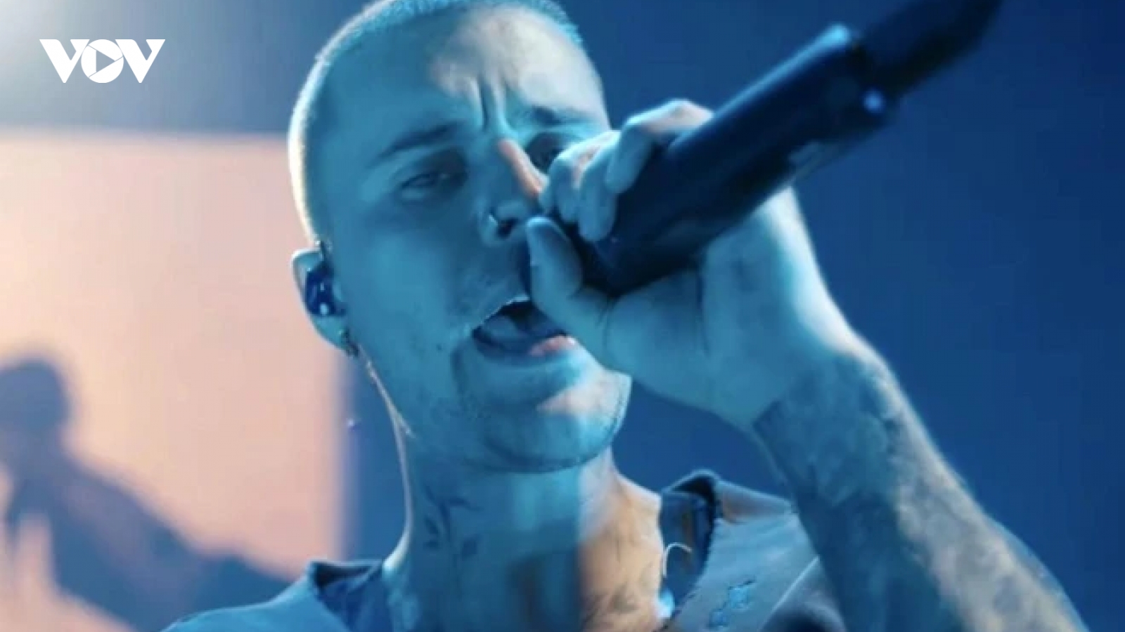 Justin Bieber tại Coachella 2026: Đêm diễn gây tranh cãi, "chia đôi" Internet