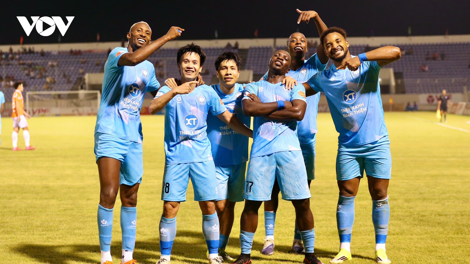 Kết quả V-League hôm nay 19/4: Nam Định thắng Đà Nẵng, Thanh Hóa hòa SLNA