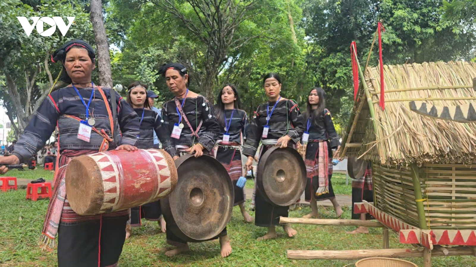 Rộn ràng thanh âm, sắc màu trong Ngày hội Văn hóa các dân tộc tỉnh Gia Lai
