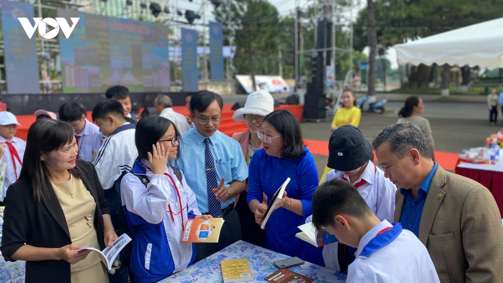 Hưởng ứng Ngày Sách và Văn hóa đọc Việt Nam lần thứ V tại Gia Lai