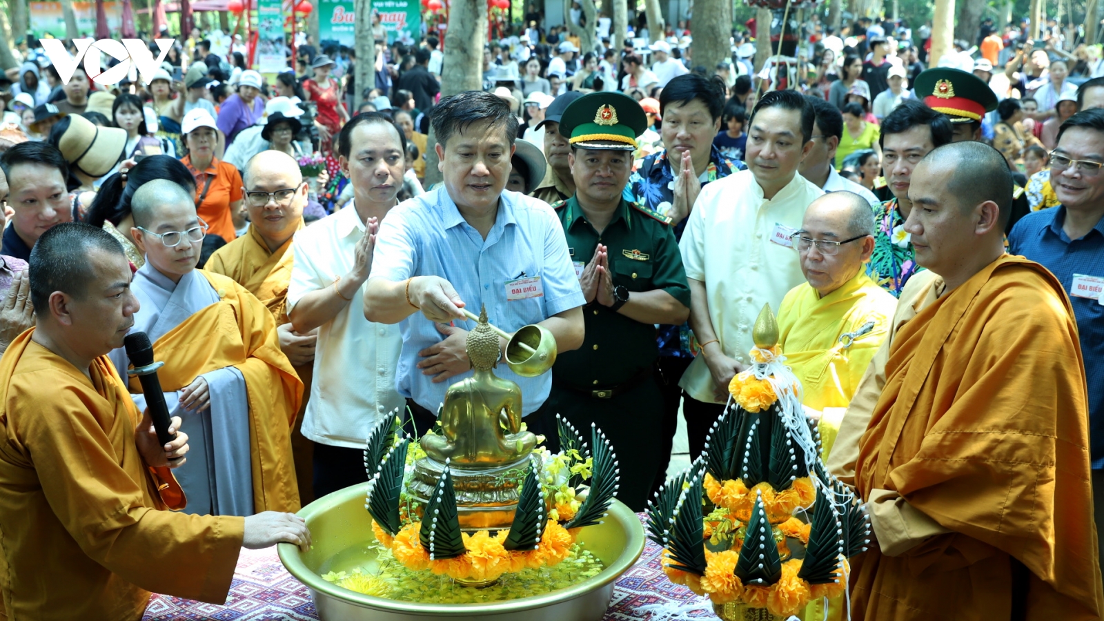 Vui tết Lào bên dòng Sêrêpốk, Đắk Lắk