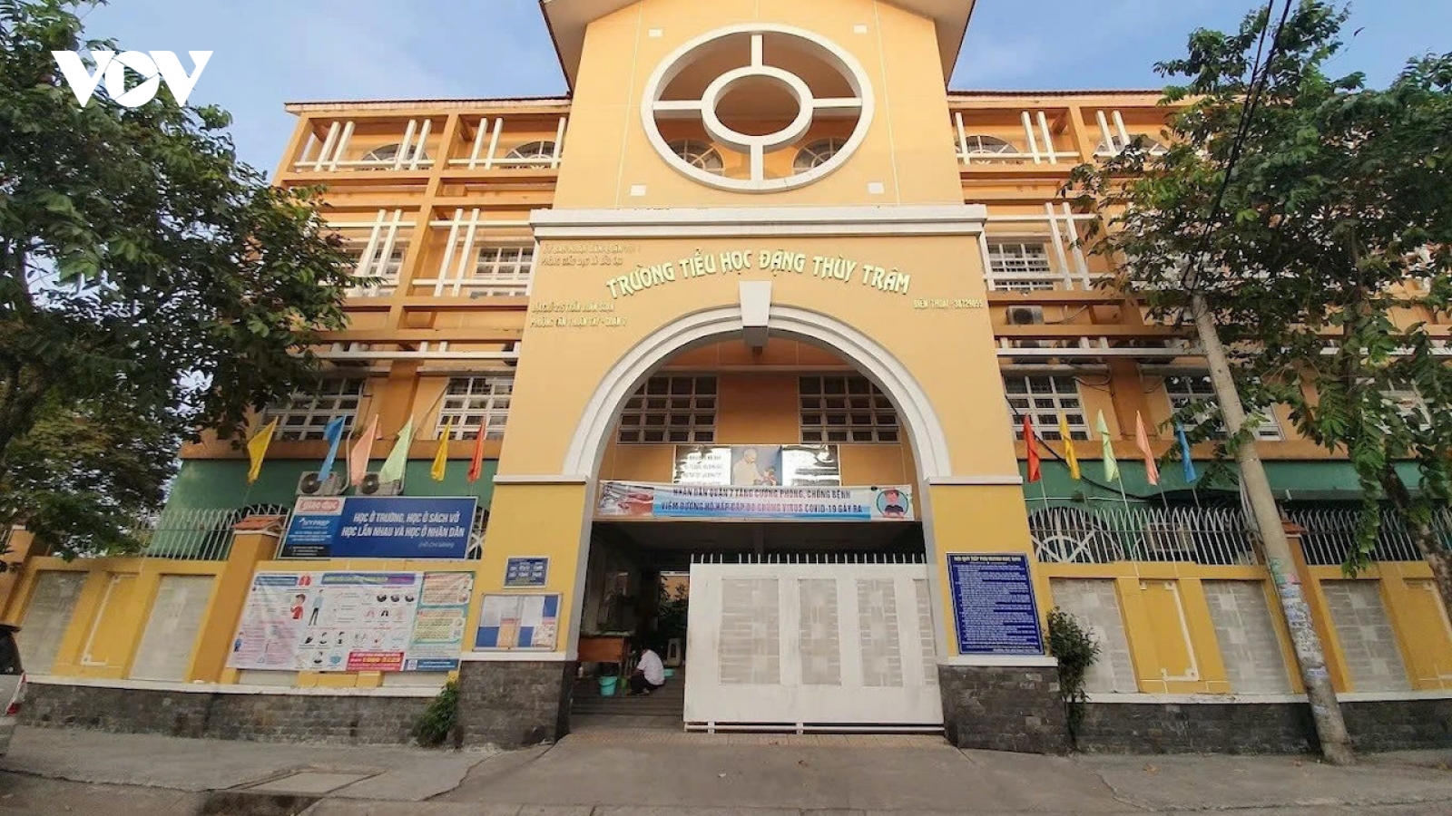 Bộ Y tế vào cuộc vụ 25 học sinh và bảo mẫu ở TP.HCM nghi ngộ độc