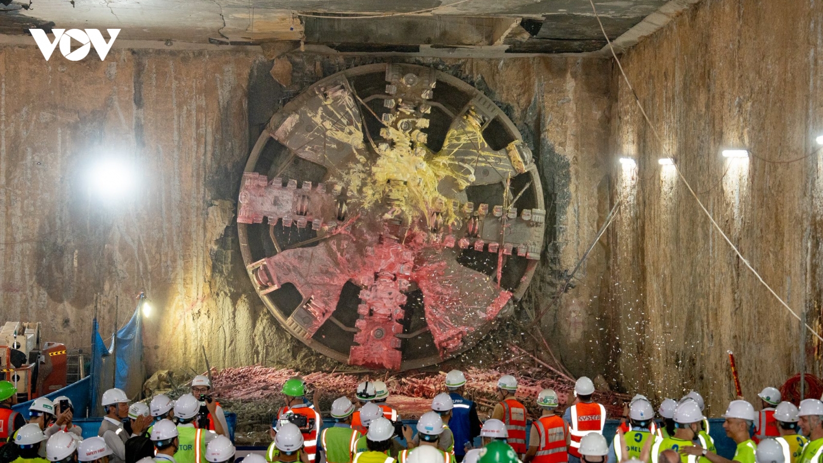 Hoàn thành toàn bộ hành trình khoan hầm tuyến Metro Nhổn - Ga Hà Nội