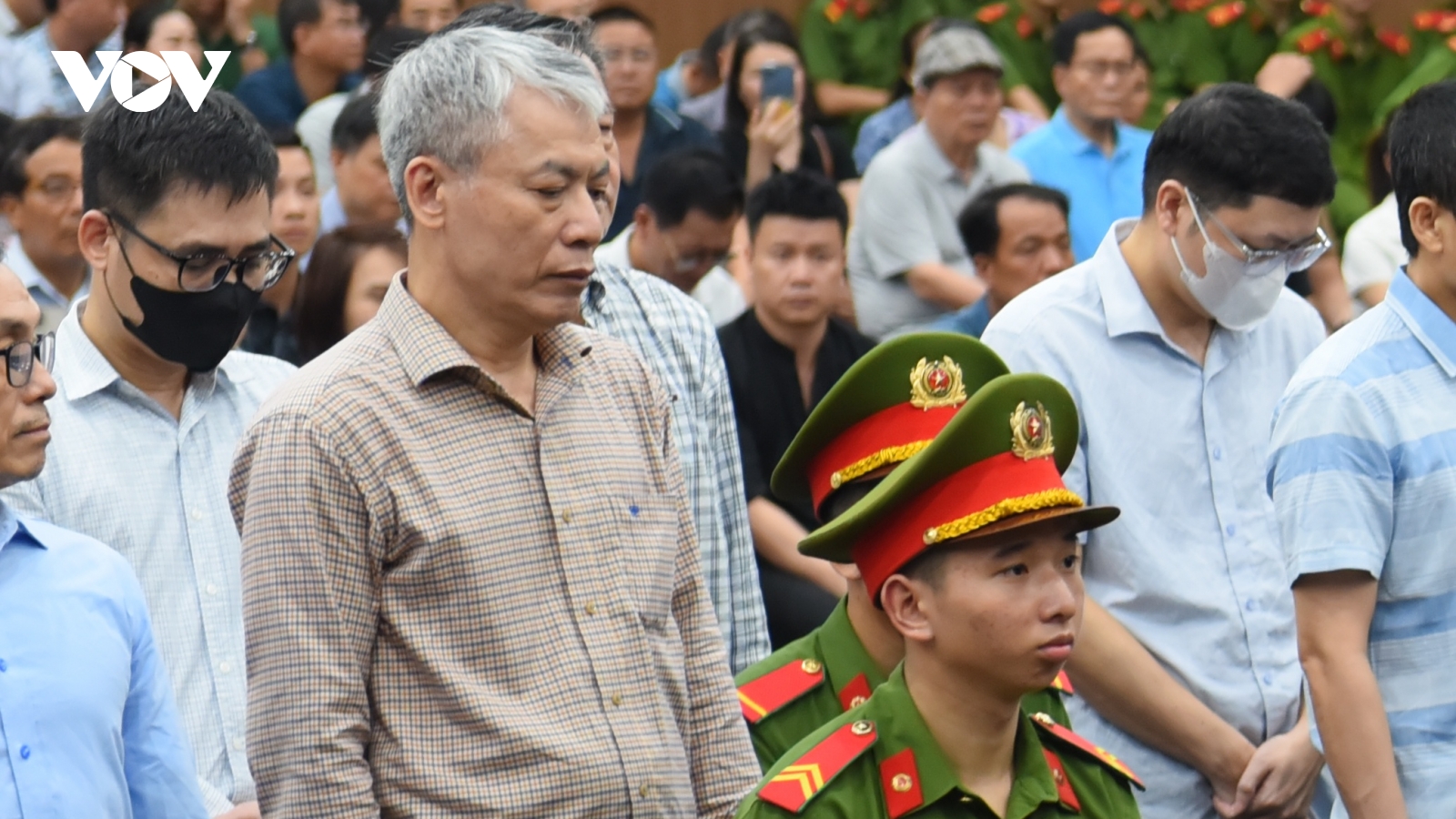 Bị cáo hai lần từ chối nhận hối lộ được tuyên trả tự do tại tòa