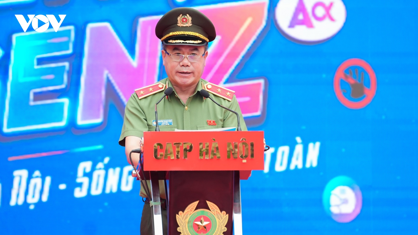 Giám đốc Công an Hà Nội cảnh báo những cạm bẫy với học sinh