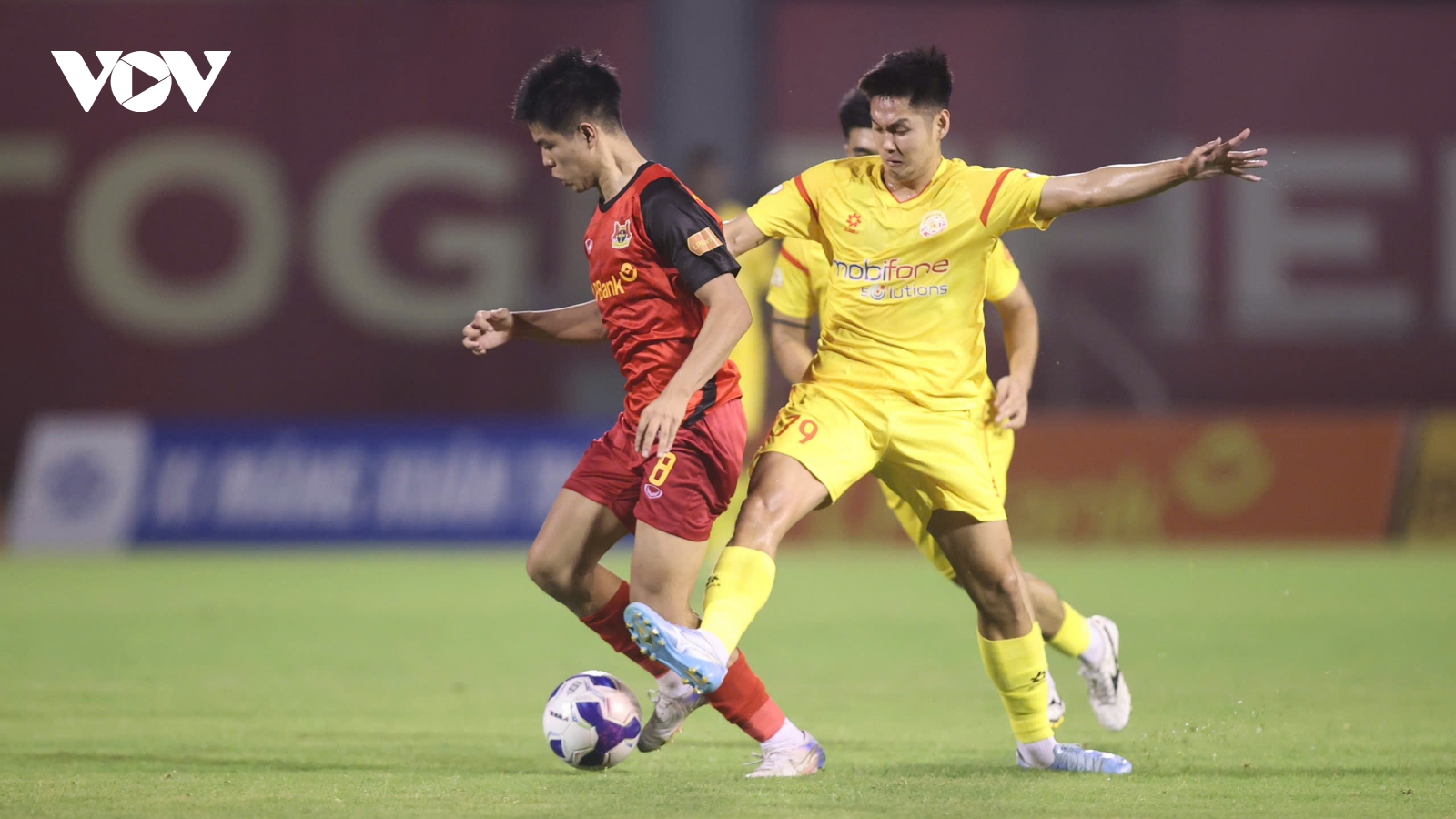 Vòng 20 V-League 2025/26: Nóng bỏng cuộc đua trụ hạng