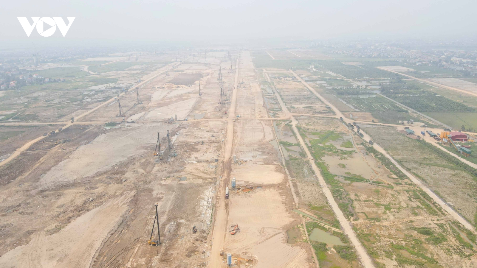 Thưởng các hộ bàn giao sớm mặt bằng sân bay Gia Bình ở Bắc Ninh hơn 32 tỷ đồng