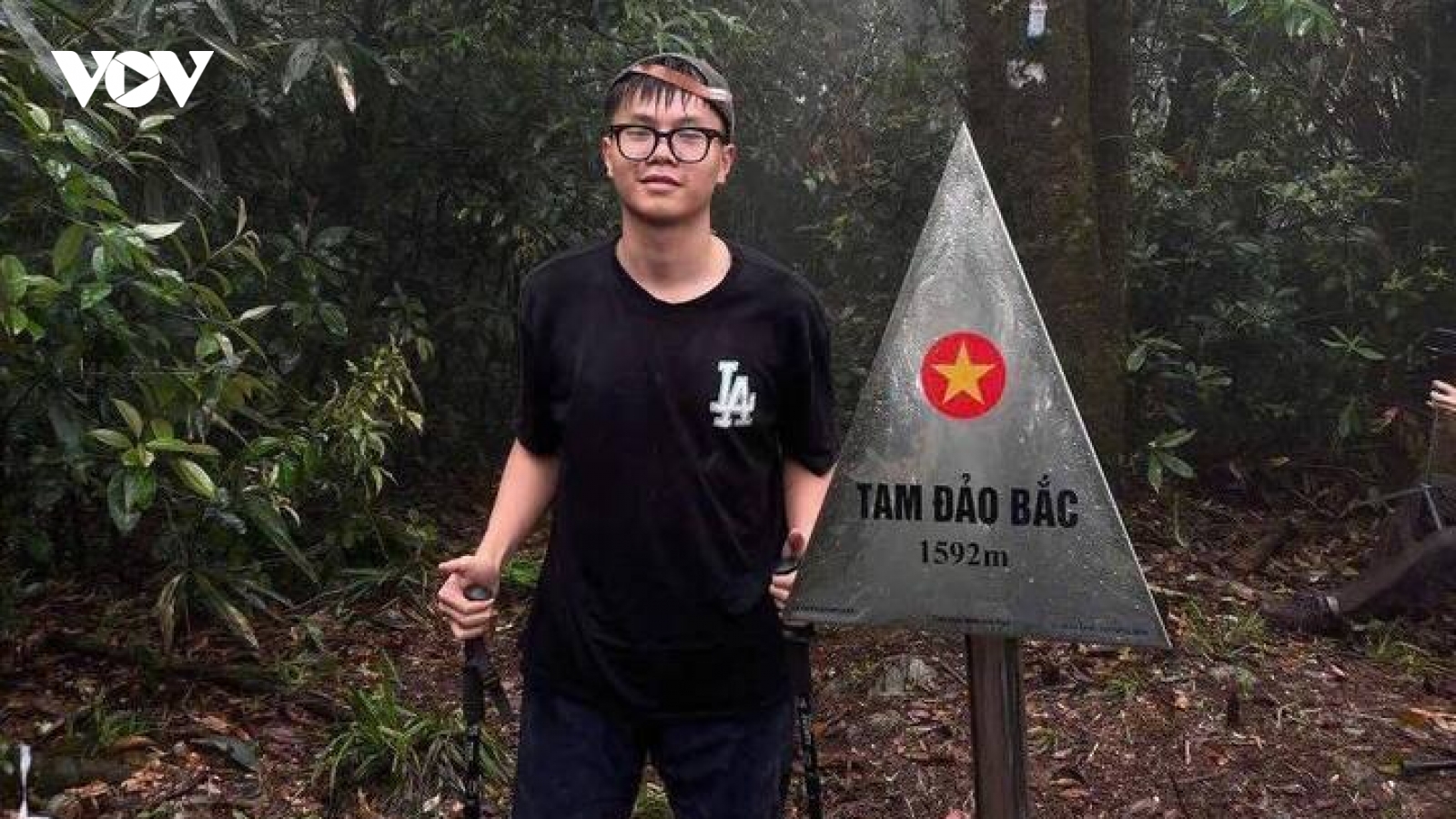 Đã tìm thấy nam sinh mất tích khi leo núi Tam Đảo