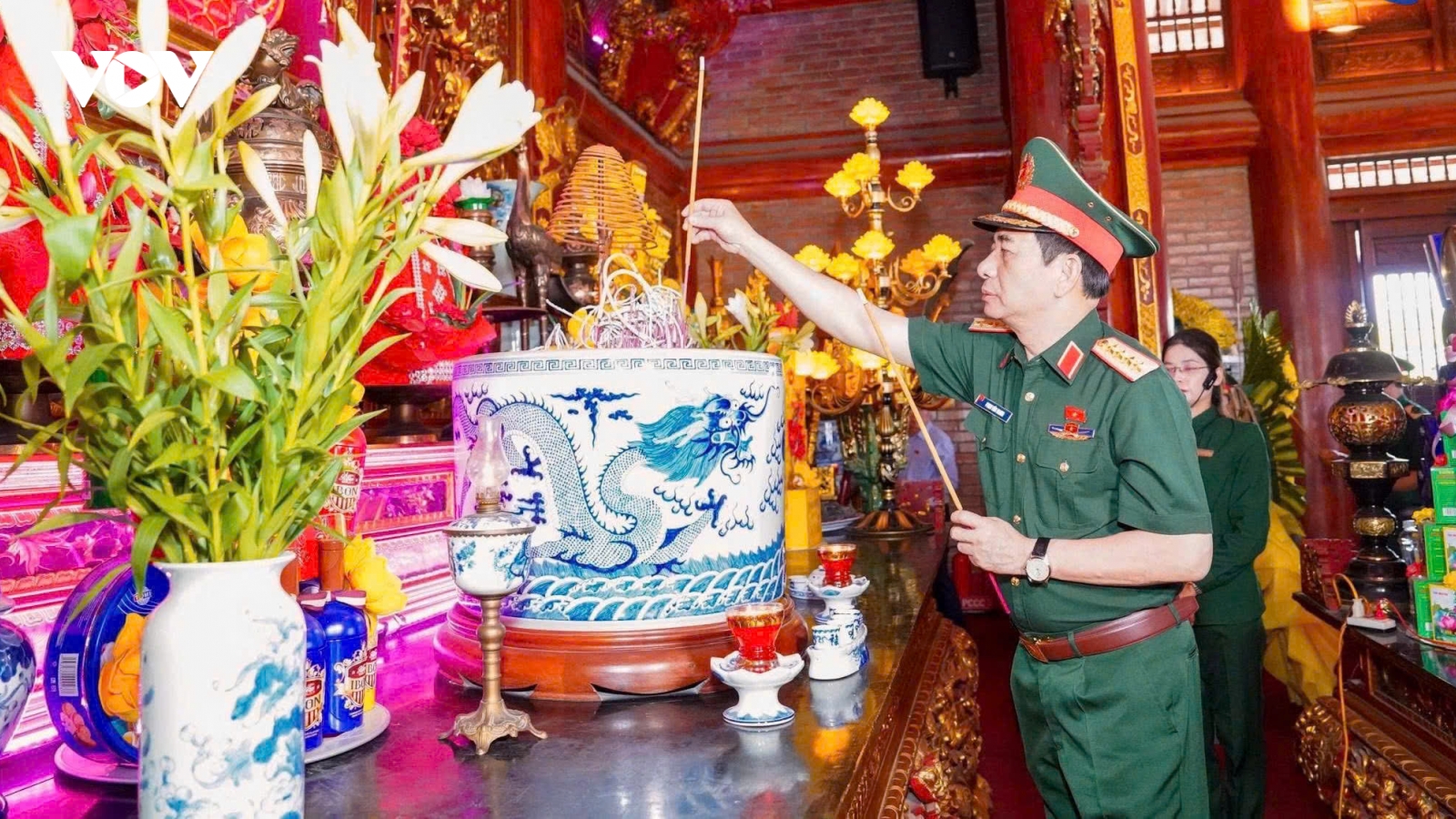 Đại tướng Phan Văn Giang dâng hương tưởng niệm 60 liệt sỹ TNXP Đại đội 915
