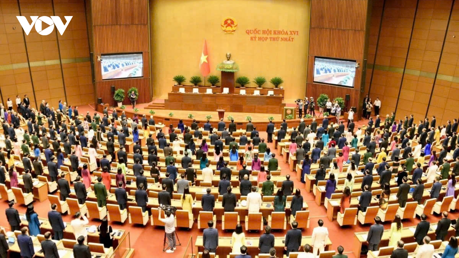 Vietnam aims to build modern legal system to drive growth and innovation
