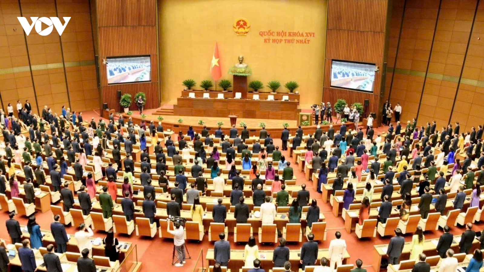 Vietnam aims to build modern legal system to drive growth and innovation