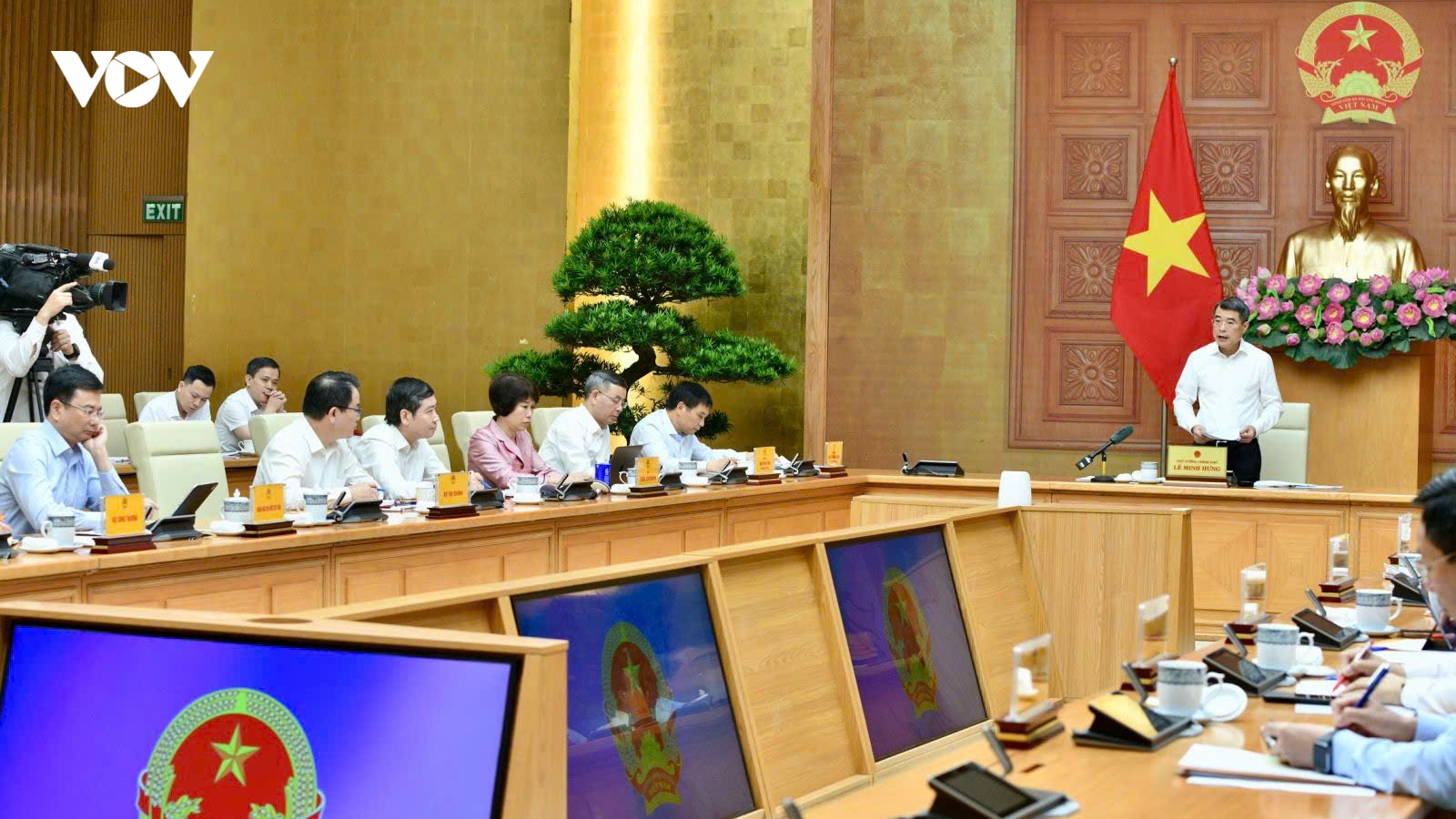 Thủ tướng đề nghị Bộ Tài chính bảo đảm vai trò chủ đạo của ngân sách Trung ương