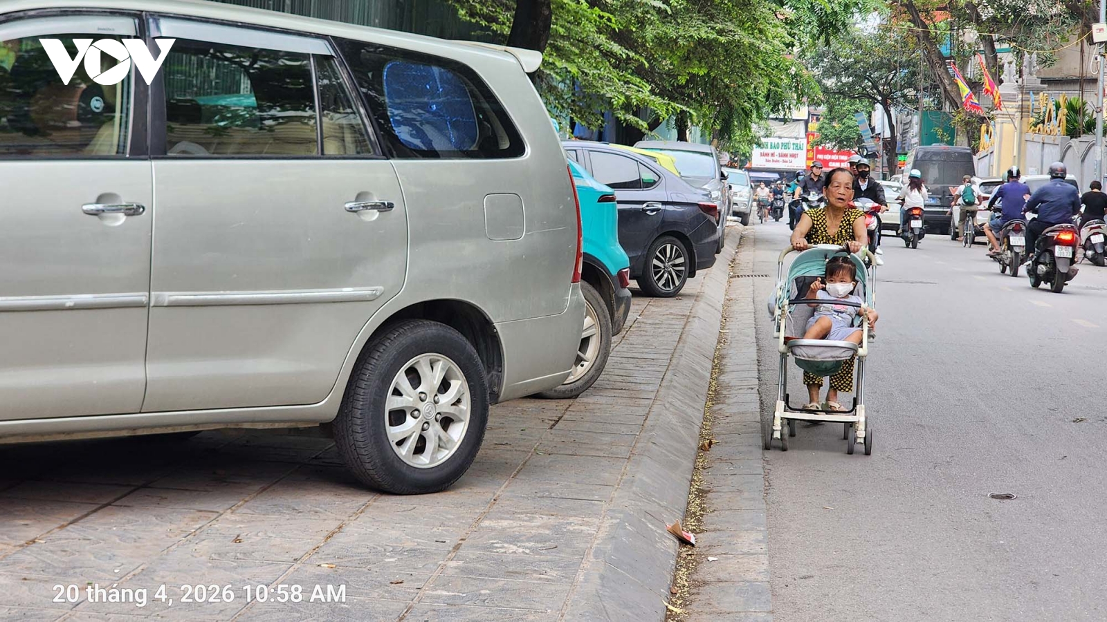 Hà Nội quyết liệt lập lại trật tự đô thị: Một số phường thực hiện chưa triệt để