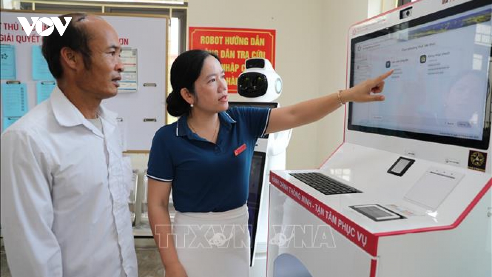 Khẩn trương cắt giảm, đơn giản hóa thủ tục hành chính, điều kiện kinh doanh