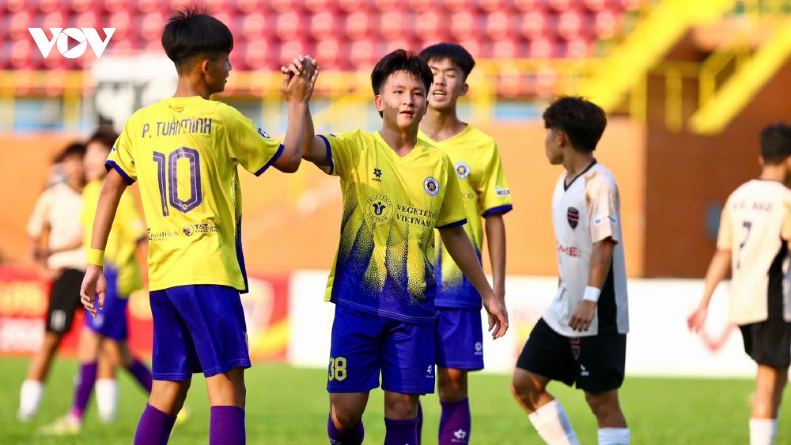 Kết quả bóng đá hôm nay 1/4: Tỷ số khó tin xuất hiện ở giải U15 Quốc gia 2026