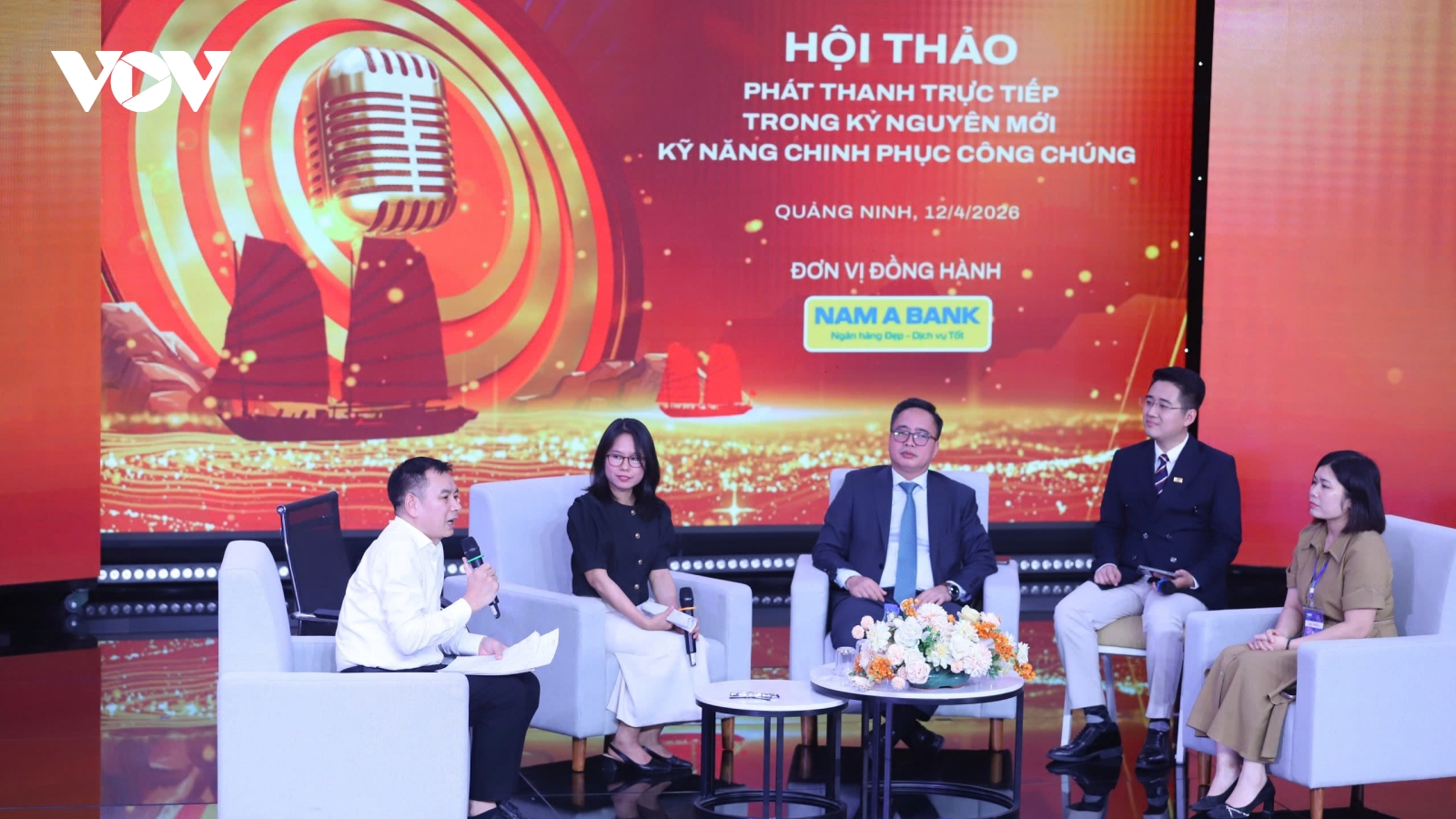Đổi mới phát thanh trực tiếp để chinh phục thính giả trong kỷ nguyên số