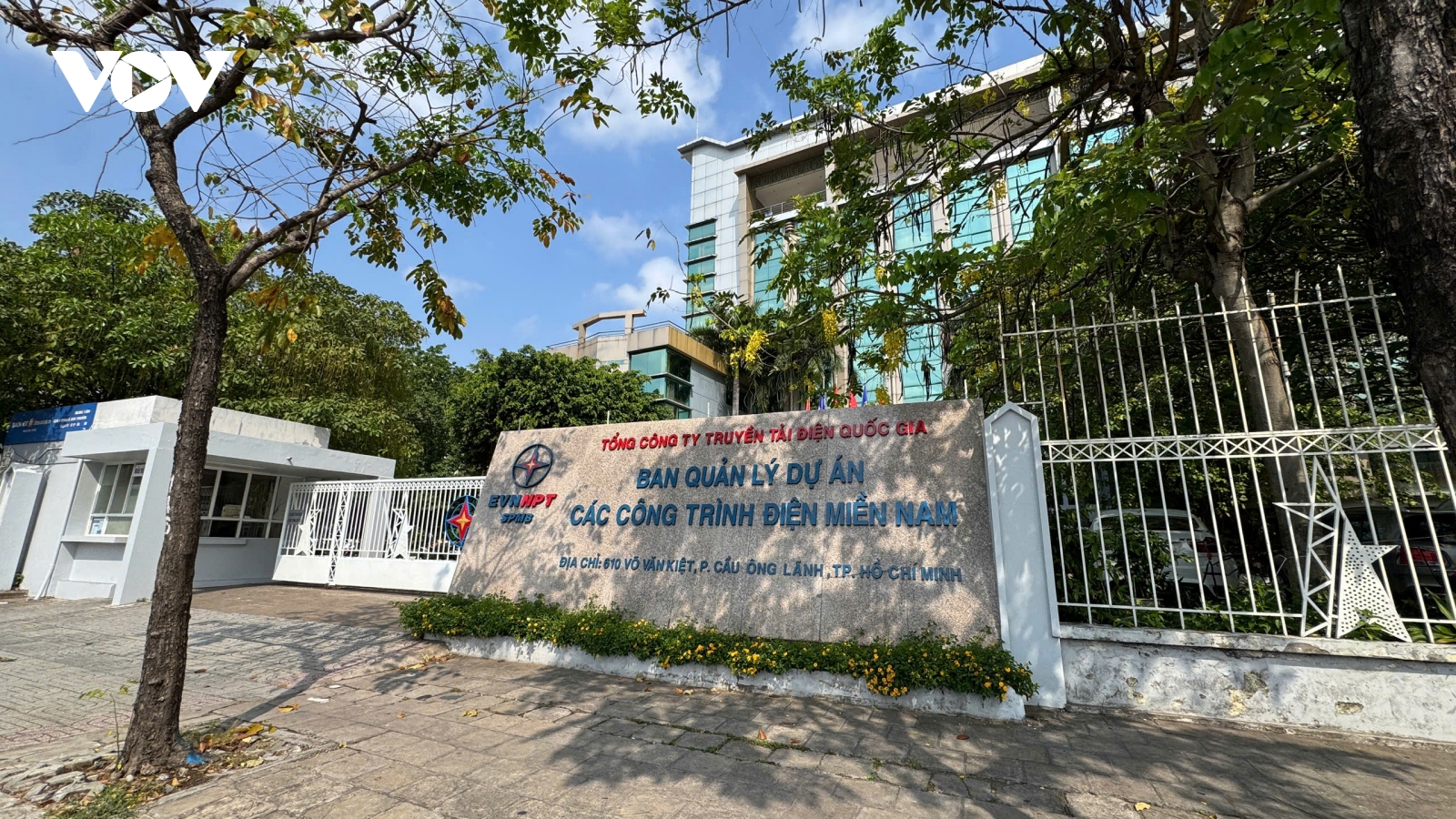 Ban Quản lý dự án điện miền Nam bị kiện đòi gần 20 tỉ đồng