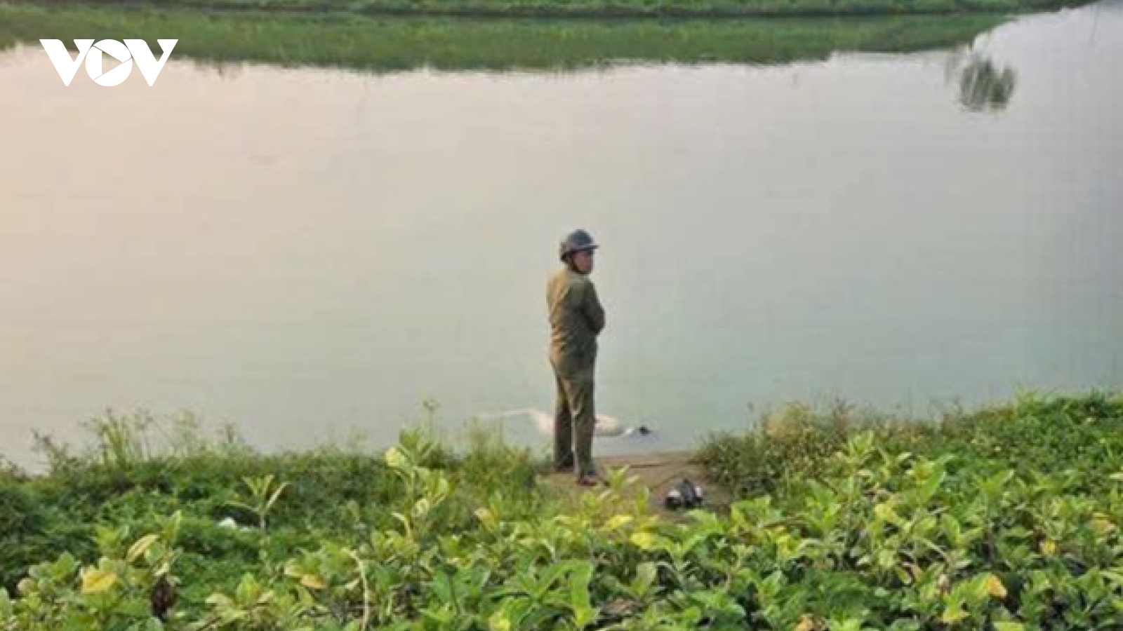 Phát hiện thi thể bé gái tại hồ sinh thái khu dân cư 577 ở Quảng Ngãi