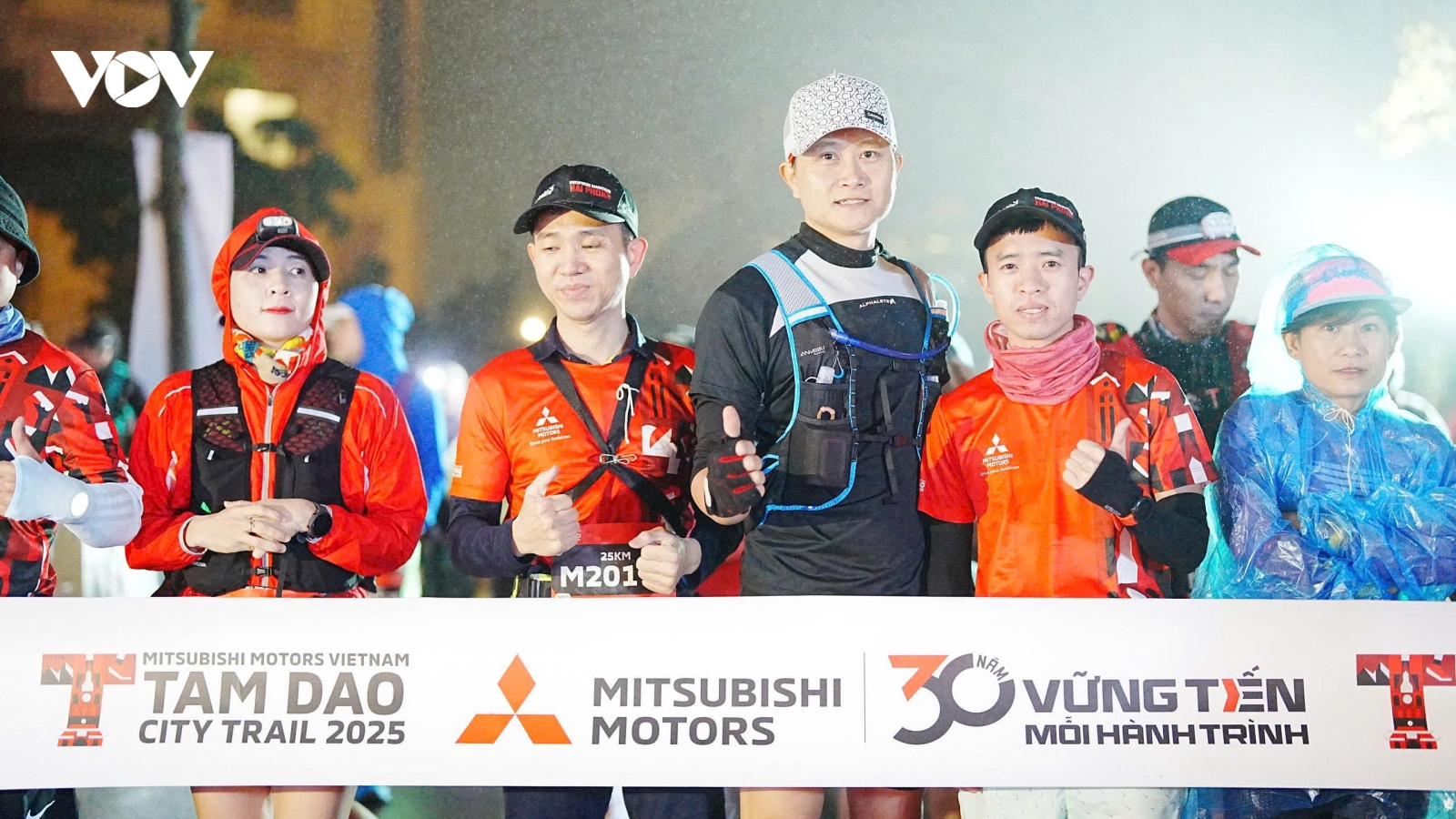 Mitsubishi Motors Việt Nam đồng hành với giải chạy Nha Trang City Trail 2026