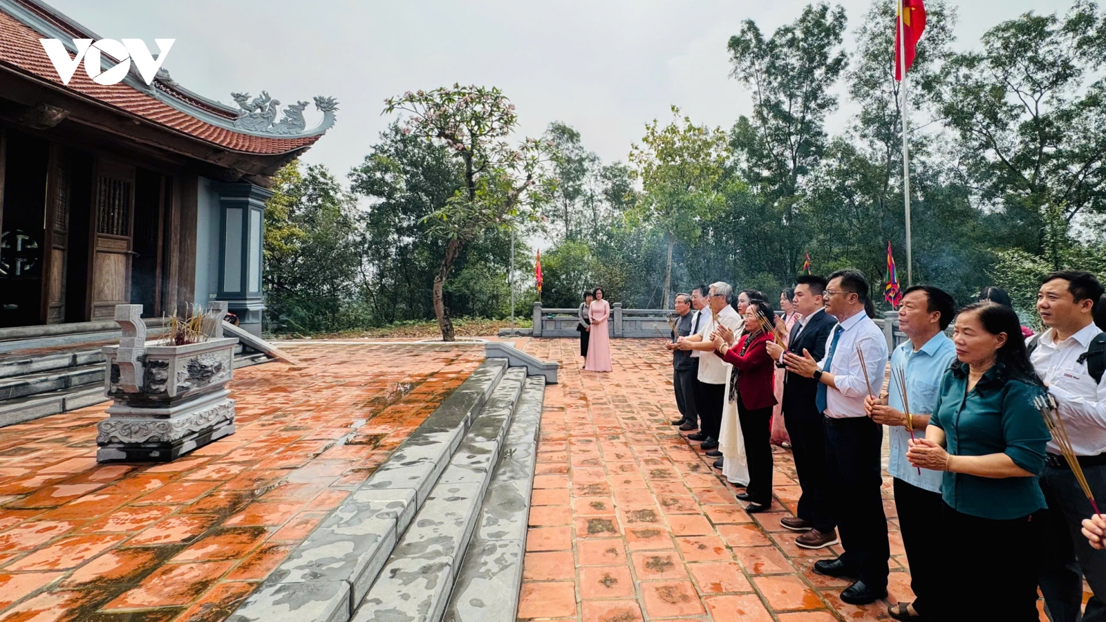 Khai hội đền Lăng tại vùng đất quê hương vua Lê Đại Hành