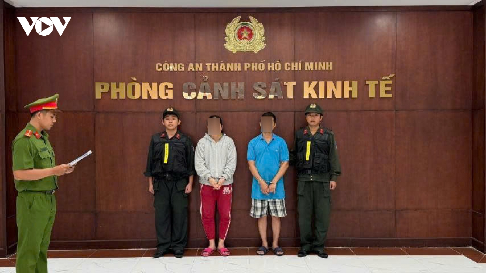 Hai vợ chồng bán gần 3.000 tấn mì tươi chứa chất cấm ở TP.HCM