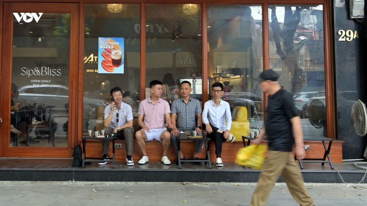 Hà Nội đề xuất cho thuê vỉa hè, người dân đồng tình và mong cơ chế minh bạch