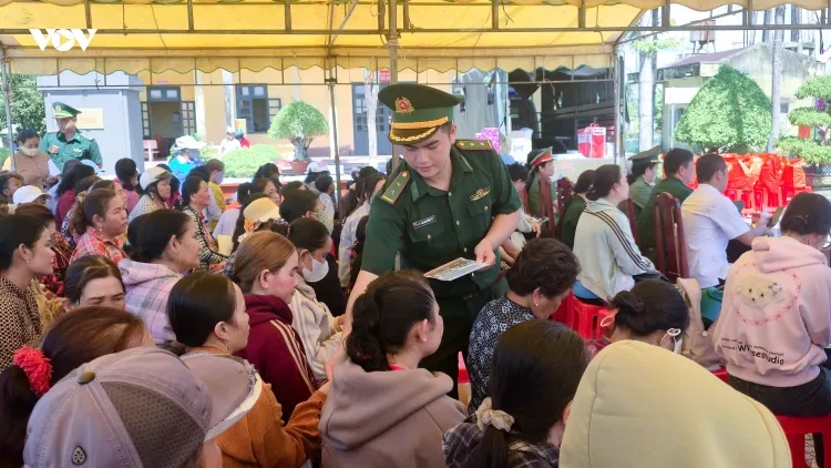 Bộ đội Biên phòng Cần Thơ đồng hành cùng phụ nữ biên cương