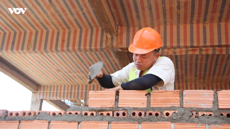 Gia Lai nỗ lực hoàn thành 7 trường liên cấp biên giới trước năm học mới