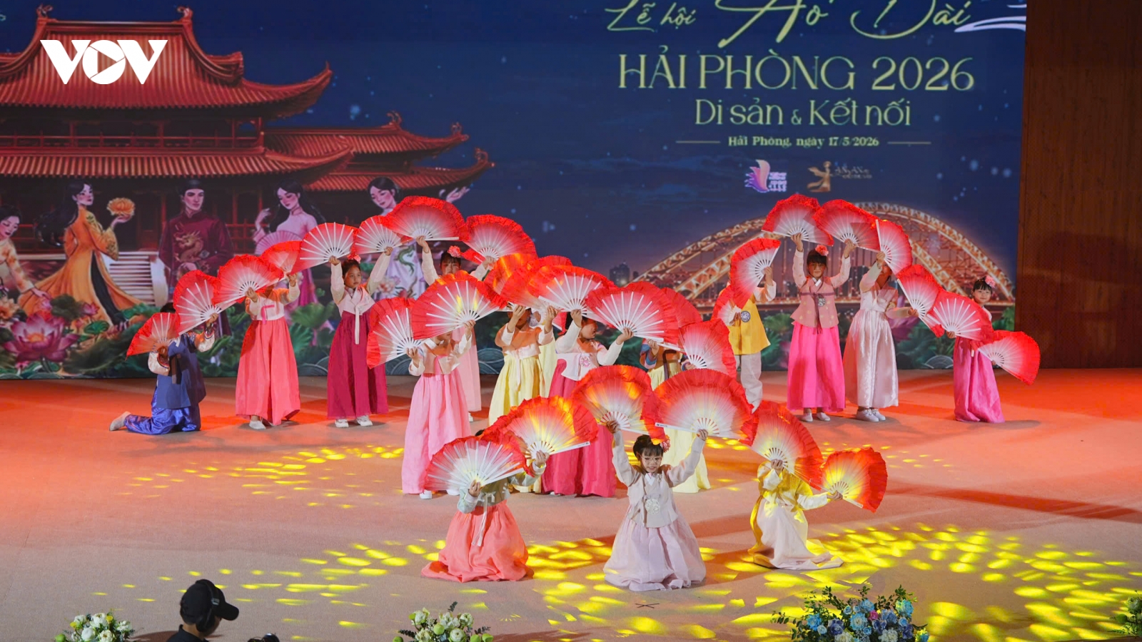 Lễ hội Áo dài Hải Phòng 2026 – “Di sản và kết nối”