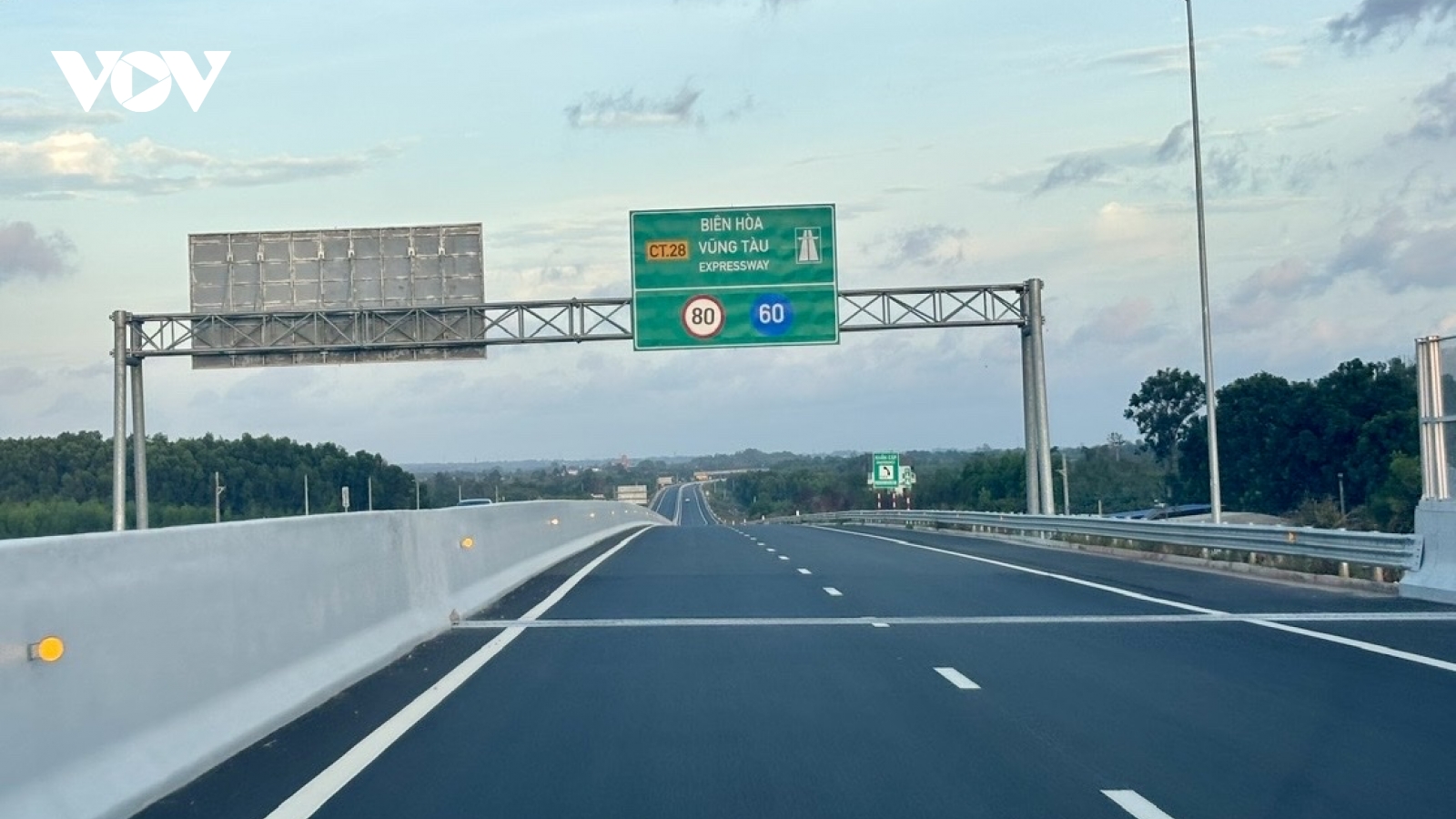 Hơn 37km cao tốc Biên Hòa - Vũng Tàu đã đưa vào khai thác tạm
