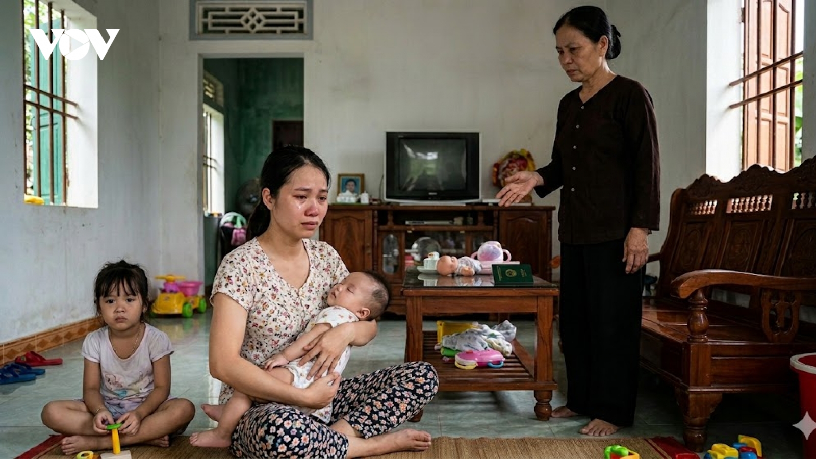Mẹ chồng chê tôi "ăn bám" nhưng lại từ chối trông cháu để tôi đi làm