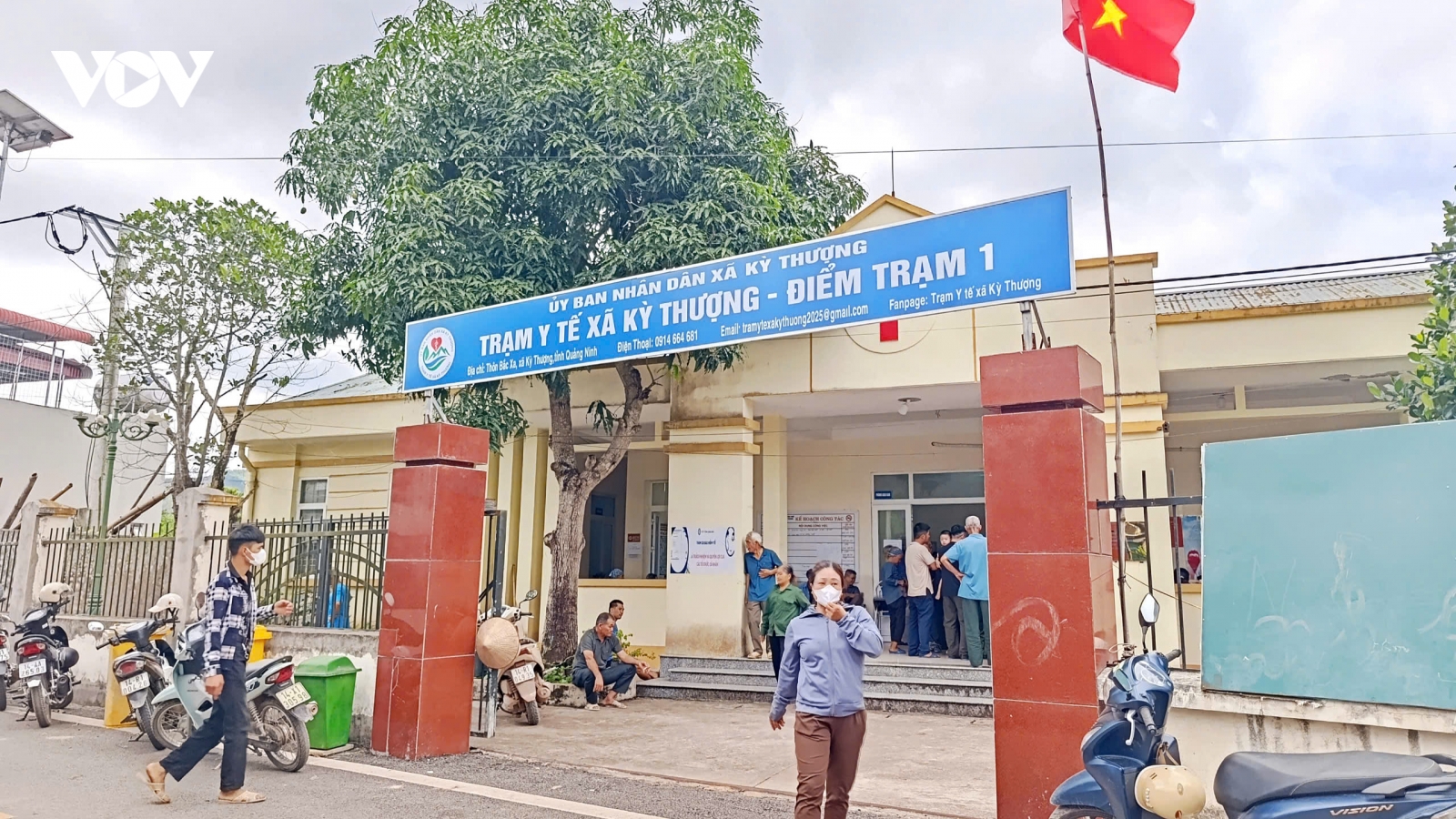 Những chuyến khám bệnh vượt núi đến với người dân vùng khó khăn