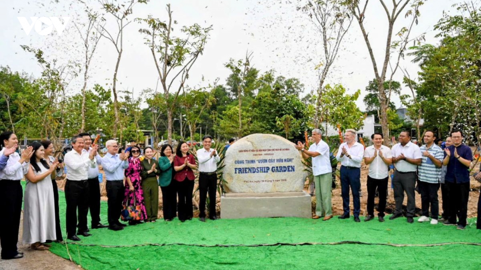TP.HCM trồng cây hữu nghị, gắn kết cộng đồng quốc tế vì phát triển bền vững