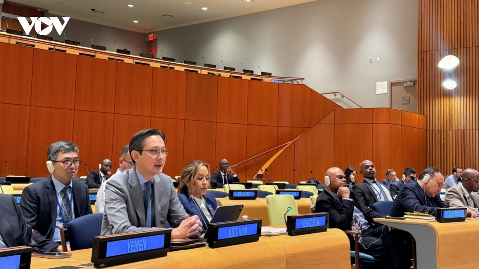 Vietnam calls for solidarity in support of Cuba at Non-Aligned Movement meeting