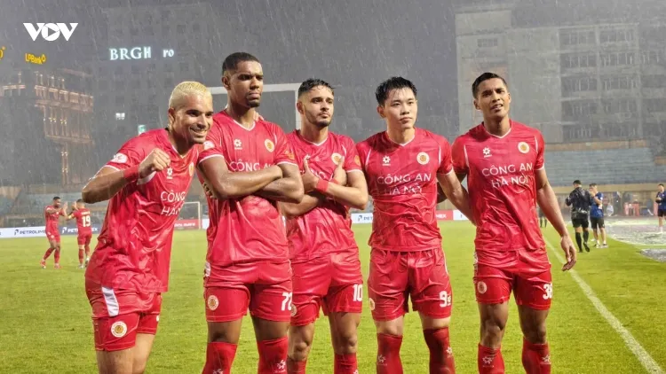 Sau vòng 23 V-League 2025/2026: CAHN vô địch sớm trước 3 vòng đấu