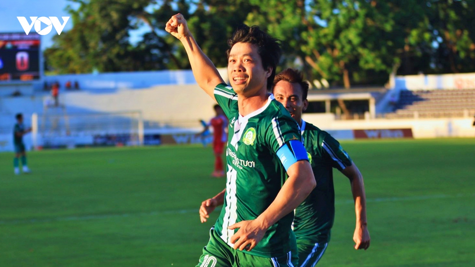 Công Phượng cùng Đồng Nai thăng hạng V-League trong tuần này?
